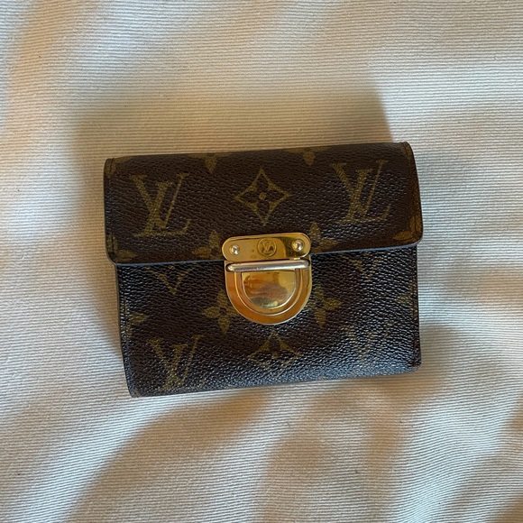 Louis Vuitton Monogram Koala Tri-Fold Wallet - Picture 2 of 16